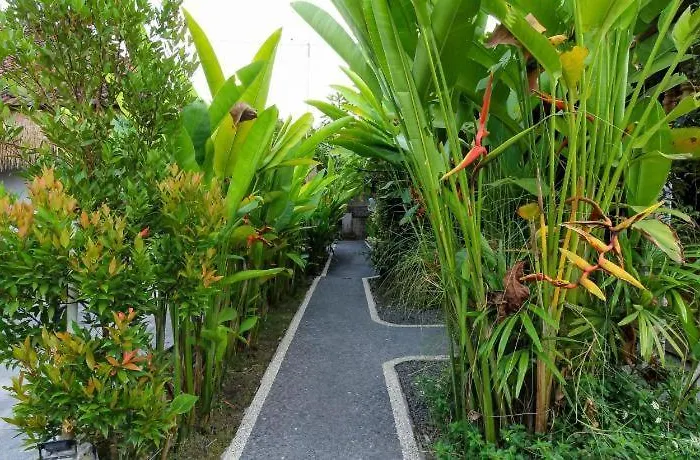 Hotel Oyo 90547 Saren Anyar